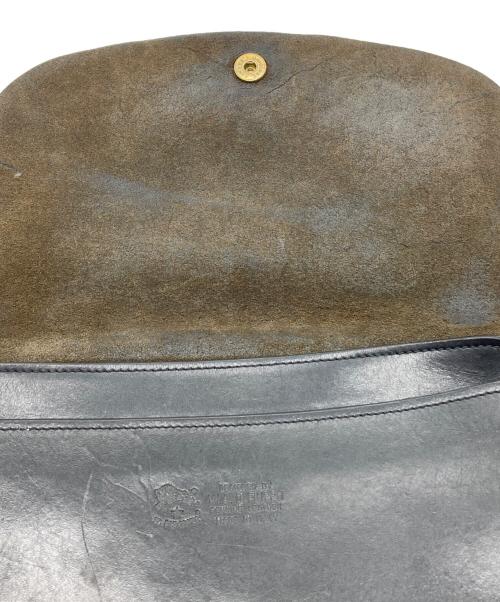 IL BISONTE（イル ビゾンテ）IL BISONTE (イル ビゾンテ) ショルダーバッグ ブラックの古着・服飾アイテム