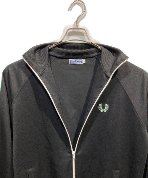 FRED PERRY（フレッドペリー）FRED PERRY (フレッドペリー) トラックジャケット ブラック サイズ:Ｌの古着・服飾アイテム