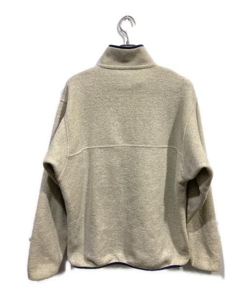 Patagonia（パタゴニア）Patagonia (パタゴニア) ライトウェイト シンチラ スナップT フリースプルオーバー ホワイト サイズ:Ｍの古着・服飾アイテム