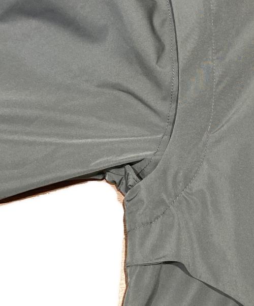 UN3D.（アンスリード）UN3D. (アンスリード) 2WAY HOOD LIGHT CT グレー サイズ:36の古着・服飾アイテム