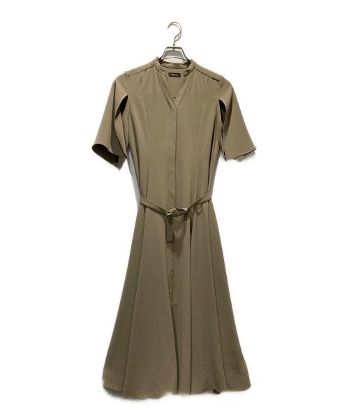 anuans（アニュアンス）anuans (アニュアンス) スキッパーネックスリットスリーブフレアワンピース ベージュ サイズ:FREEの古着・服飾アイテム