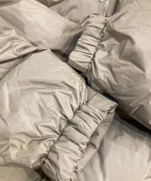 NANGA（ナンガ）NANGA (ナンガ) Denham (デンハム) NGDH AURORA SC DOWN ベージュ サイズ:Lの古着・服飾アイテム