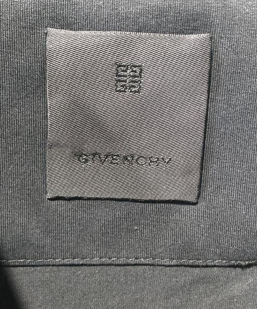 GIVENCHY（ジバンシィ）GIVENCHY (ジバンシィ) 4G SUN PRINT T-shirt ブラック サイズ:Lの古着・服飾アイテム