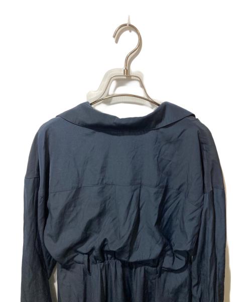 La TOTALITE（ラ ト―タリテ）La TOTALITE (ラ ト―タリテ) カシュクールシャツワンピース ネイビー サイズ:36の古着・服飾アイテム