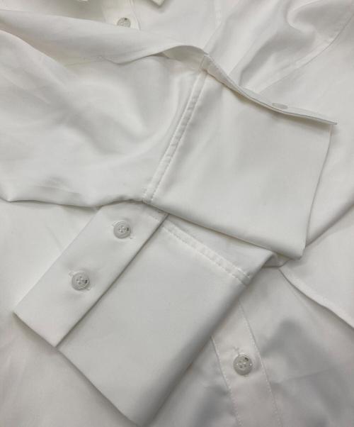 UN3D.（アンスリード）UN3D. (アンスリード) WAVE RAFFLE PT ホワイト サイズ:Mの古着・服飾アイテム