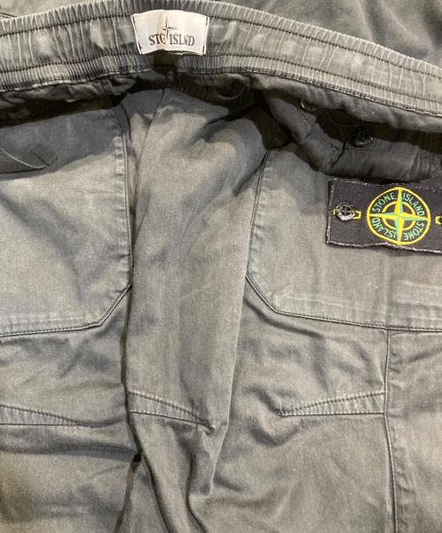 STONE ISLAND（ストーンアイランド）STONE ISLAND (ストーンアイランド) LOGO PATCH CARGO PANT ブラック サイズ:w30の古着・服飾アイテム