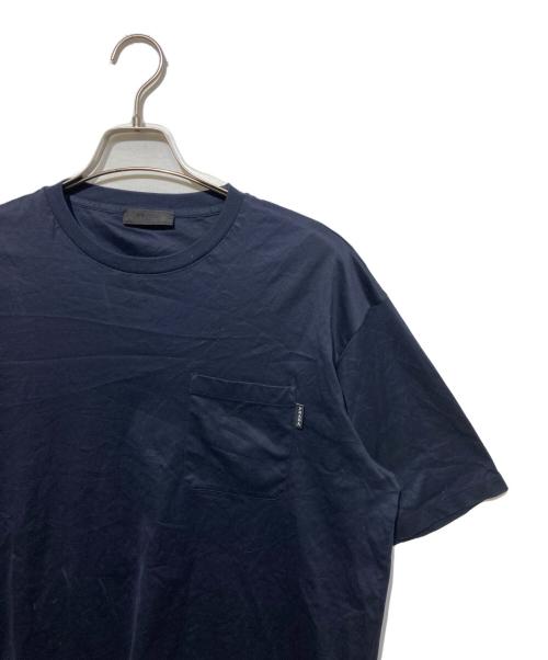 PRADA（プラダ）PRADA (プラダ) ポケットTシャツ ネイビー サイズ:Lの古着・服飾アイテム