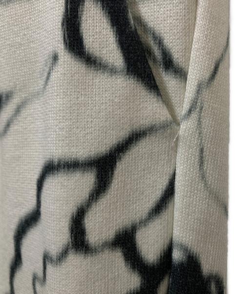 DRIES VAN NOTEN（ドリスヴァンノッテン）DRIES VAN NOTEN (ドリスヴァンノッテン) 花柄スウェットスカート ホワイト サイズ:XSの古着・服飾アイテム