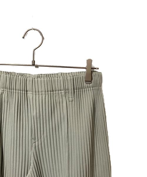 HOMME PLISSE ISSEY MIYAKE（オム プリッセ イッセイ ミヤケ）HOMME PLISSE ISSEY MIYAKE (オム プリッセ イッセイ ミヤケ) スリットプリーツパンツ グリーン サイズ:1の古着・服飾アイテム