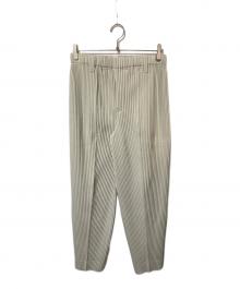 HOMME PLISSE ISSEY MIYAKE（オム プリッセ イッセイ ミヤケ）の古着「COMPLEAT TROUSERS」｜黄緑
