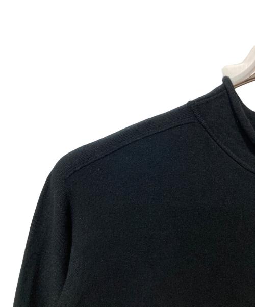 HOMME PLISSE ISSEY MIYAKE（オム プリッセ イッセイ ミヤケ）HOMME PLISSE ISSEY MIYAKE (オム プリッセ イッセイ ミヤケ) インサイドアウトタートルネックニット ブラック サイズ:なしの古着・服飾アイテム