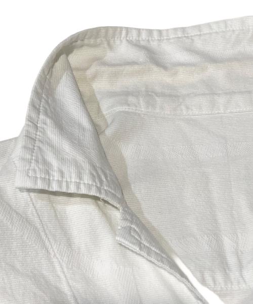 A-POC ABLE ISSEY MIYAKE（エイポック エイブル イッセイ ミヤケ）A-POC ABLE ISSEY MIYAKE (エイポック エイブル イッセイ ミヤケ) 半袖シャツ ホワイト サイズ:2の古着・服飾アイテム