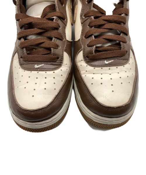 NIKE（ナイキ）NIKE (ナイキ) AIR FORCE1MID ブラウン サイズ:26.5の古着・服飾アイテム