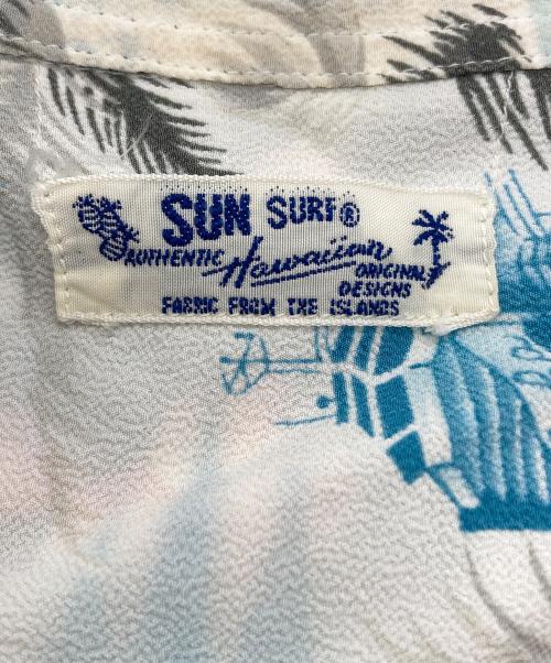Sun Surf（サンサーフ）Sun Surf (サンサーフ) アロハシャツ グレー×ホワイト サイズ:Mの古着・服飾アイテム