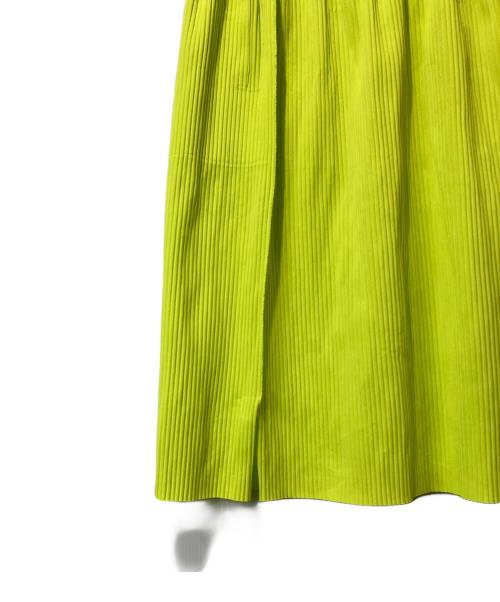 me ISSEY MIYAKE（ミーイッセイ ミヤケ）me ISSEY MIYAKE (ミーイッセイ ミヤケ) プリーツスカート イエロー サイズ:記載なしの古着・服飾アイテム