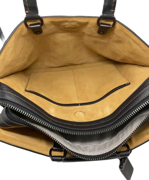 COACH（コーチ）COACH (コーチ) ローグ ブリーフ・リジェネラティブ レザー ブラックの古着・服飾アイテム