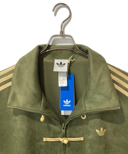adidas（アディダス）adidas (アディダス) CTT 3.1 チャイナトラックジャケット カーキ サイズ:XL 未使用品の古着・服飾アイテム