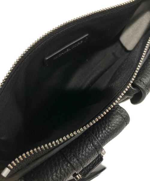 MICHAEL KORS（マイケルコース）MICHAEL KORS (マイケルコース) ZOE ぺブルレザー ポシェット ショルダー スモール ブラックの古着・服飾アイテム