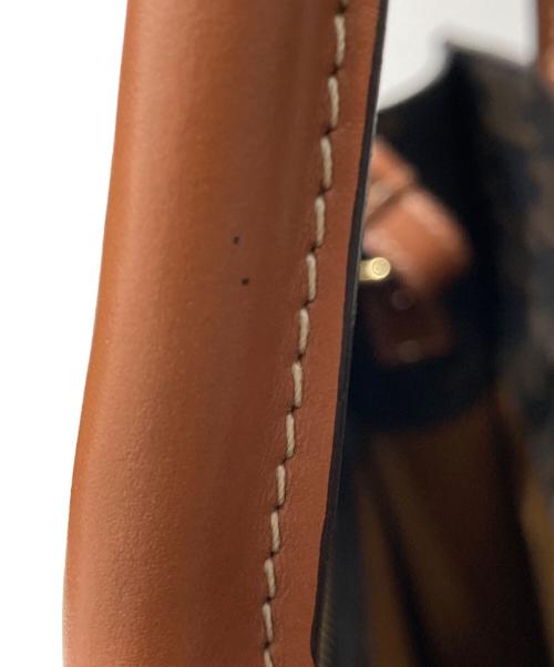 CELINE（セリーヌ）CELINE (セリーヌ) バーティカルカバスモールトリオンフキャンバス ブラウンの古着・服飾アイテム