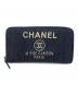 CHANEL（シャネル）の古着「ラウンドファスナー財布」｜インディゴ