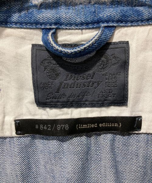 DIESEL（ディーゼル）DIESEL (ディーゼル) ダメージ加工 デニムジャケット インディゴ サイズ:Sの古着・服飾アイテム