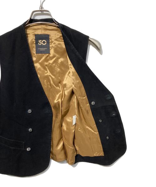 Cinquanta（チンクワンタ）Cinquanta (チンクワンタ) スウェードジレ ブラック サイズ:44の古着・服飾アイテム