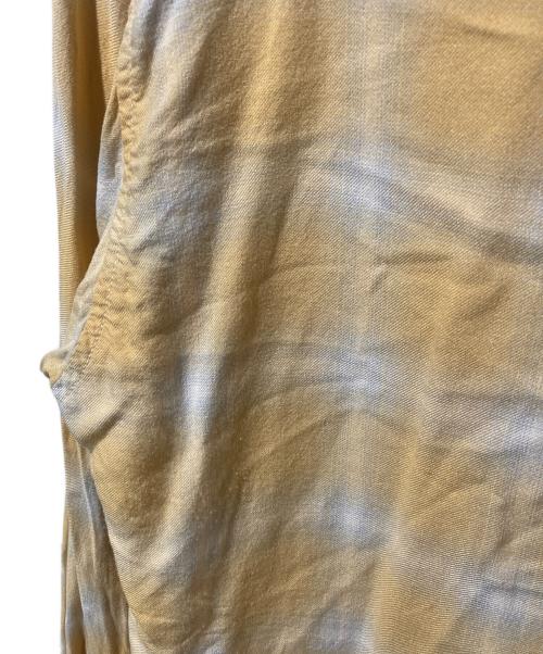 REMI RELIEF（レミレリーフ）REMI RELIEF (レミレリーフ) オンブレレーヨンシャツ イエロー サイズ:Mの古着・服飾アイテム