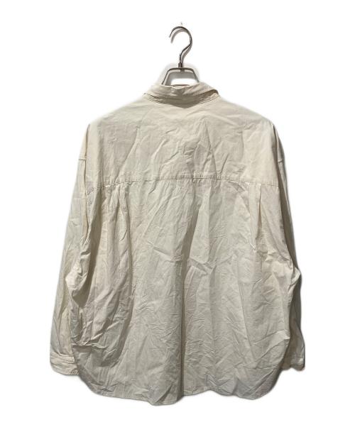 refomed（リフォメッド）refomed (リフォメッド) WRIST POCKET WIDE SHIRT ホワイト サイズ:2の古着・服飾アイテム