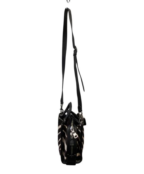 COACH（コーチ）COACH (コーチ) ローグ 20・ヘアカーフ・ゼブラ プリント ブラックの古着・服飾アイテム