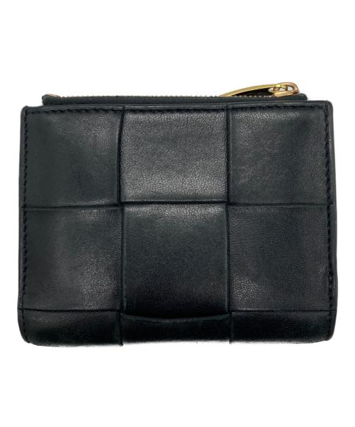 BOTTEGA VENETA（ボッテガベネタ）BOTTEGA VENETA (ボッテガベネタ) カセットスモールコンパクトイントレチャートウォレット ブラックの古着・服飾アイテム