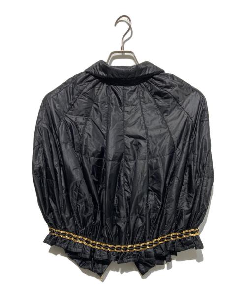 JUNYA WATANABE COMME des GARCONS（(ジュンヤワタナベ コムデギャルソン）JUNYA WATANABE COMME des GARCONS ((ジュンヤワタナベ コムデギャルソン) チェーンデザイン丸襟キルティングベスト ブラック サイズ:XSの古着・服飾アイテム