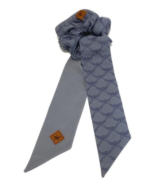 MCM（エムシーエム）MCM (エムシーエム) ローレトスモノグラムプリント シュシュ スカーフ付き インディゴの古着・服飾アイテム