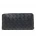 BOTTEGA VENETA (ボッテガベネタ) イントレチャートジップアラウンドウォレット ブラック×グリーン：30000円