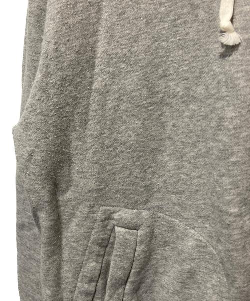 PLAY COMME des GARCONS（プレイコムデギャルソン）PLAY COMME des GARCONS (プレイコムデギャルソン) ジップパーカー グレー サイズ:XLの古着・服飾アイテム