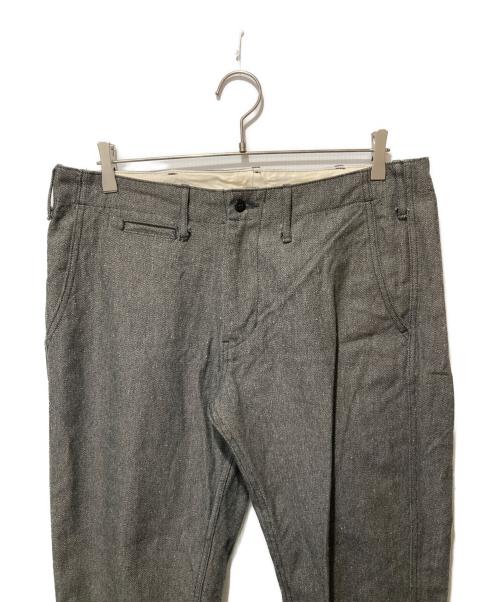 BURGUS PLUS（バーガスプラス）BURGUS PLUS (バーガスプラス) トラウザーパンツ グレー サイズ:34の古着・服飾アイテム