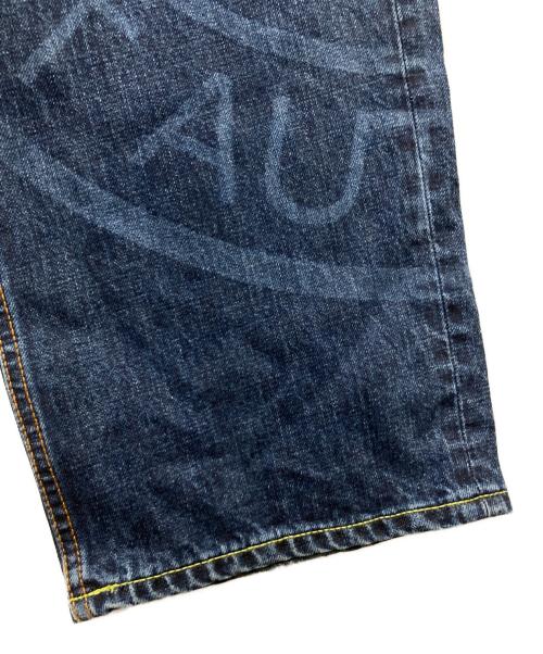 HUF（ハフ）HUF (ハフ) ロゴマークデニムパンツ インディゴ サイズ:Ｗ30の古着・服飾アイテム