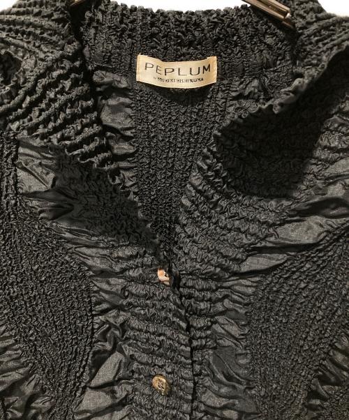 PEPLUM by YOSHIKI HISHINUMA（ペプラム バイ ヨシキヒシヌマ）peplum by yoshiki hishinuma (ペプラム バイ ヨシキヒシヌマ) プリーツカーディガン ブラック サイズ:不明の古着・服飾アイテム