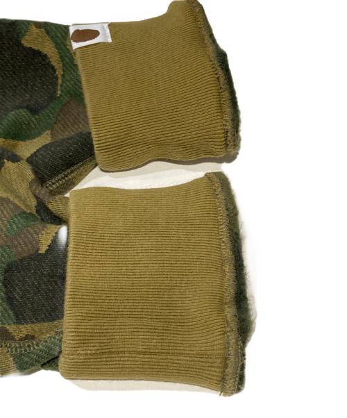 A BATHING APE（アベイシングエイプ）A BATHING APE (アベイシングエイプ) 1st CAMO CREWNECK スウェット カーキ サイズ:Ｌの古着・服飾アイテム