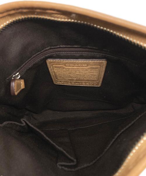 COACH（コーチ）COACH (コーチ) ショルダーバッグ シグネチャー キャンバス ベージュの古着・服飾アイテム