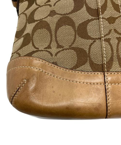 COACH（コーチ）COACH (コーチ) ショルダーバッグ シグネチャー キャンバス ベージュの古着・服飾アイテム
