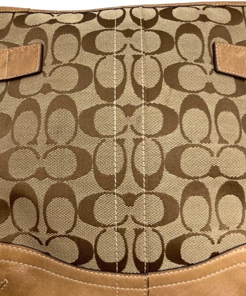 COACH（コーチ）COACH (コーチ) ショルダーバッグ シグネチャー キャンバス ベージュの古着・服飾アイテム