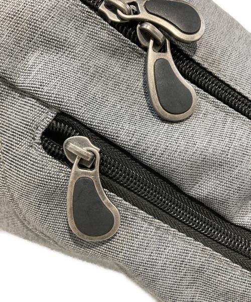 healthy back bag（ヘルシーバックバッグ）healthy back bag (ヘルシーバックバッグ) アーバントラベルーワンショルダーバッグ グレーの古着・服飾アイテム