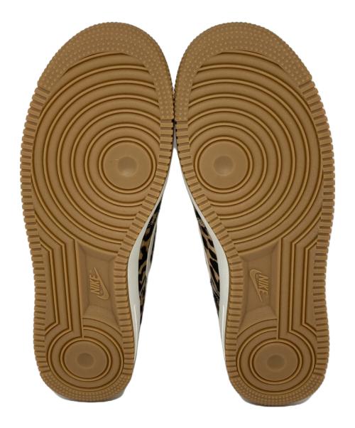 NIKE（ナイキ）NIKE (ナイキ) W AIR FORCE 1 ’07 ブラウン サイズ:28.5cmの古着・服飾アイテム