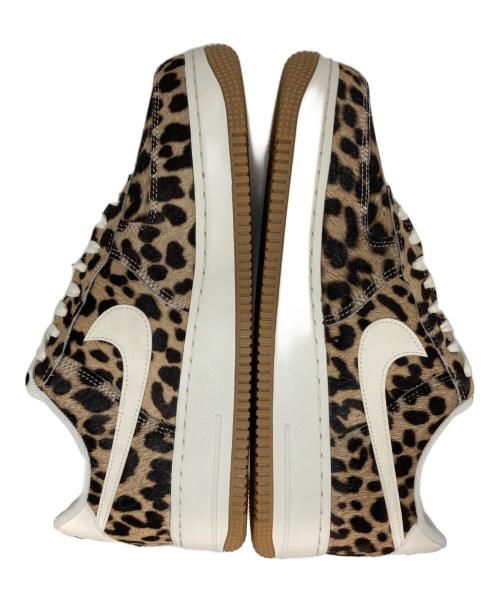 NIKE（ナイキ）NIKE (ナイキ) W AIR FORCE 1 ’07 ブラウン サイズ:28.5cmの古着・服飾アイテム