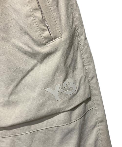 Y-3（ワイスリー）Y-3 (ワイスリー) Drawstring Waist Knee-Length Shorts アイボリー サイズ:Lの古着・服飾アイテム