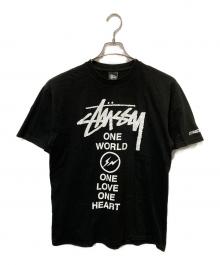 stussy×FRAGMENT DESIGN（ステューシー×フラグメントデザイン）の古着「プリントTシャツ」｜ブラック