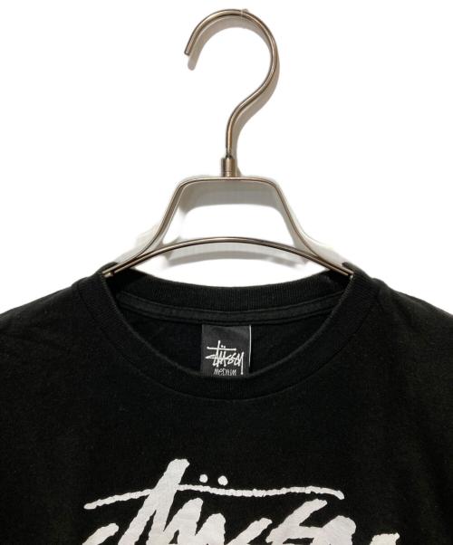 stussy（ステューシー）stussy (ステューシー) FRAGMENT DESIGN (フラグメントデザイン) プリントTシャツ ブラック サイズ:Mの古着・服飾アイテム