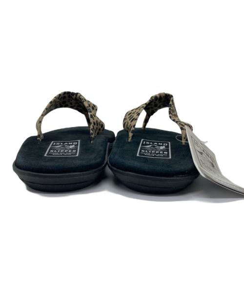 ISLAND SLIPPER（アイランドスリッパ）ISLAND SLIPPER (アイランドスリッパ) レオパード柄トングサンダル ブラック×ブラウン サイズ:9の古着・服飾アイテム