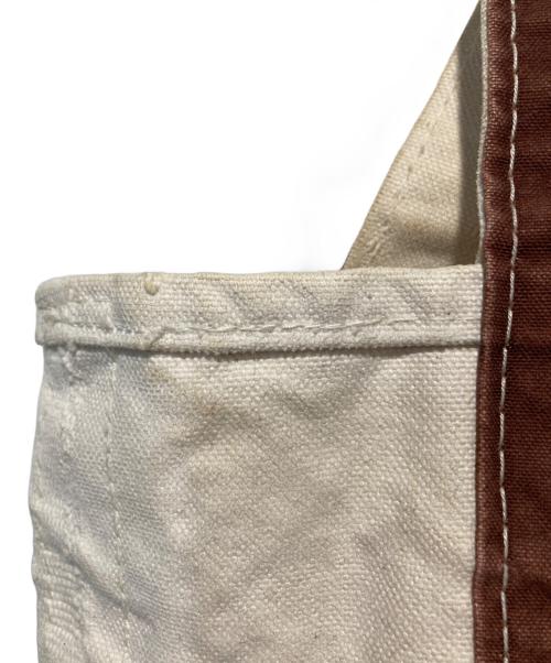 L.L.Bean（エルエルビーン）L.L.Bean (エルエルビーン) REMI RELIEF (レミレリーフ) Canvas Mini Tote Bag ホワイトの古着・服飾アイテム