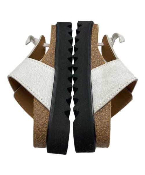 Acne studios（アクネ ストゥディオズ）ACNE STUDIOS (アクネ ストゥディオズ) Flat Sandal ホワイト サイズ:35の古着・服飾アイテム